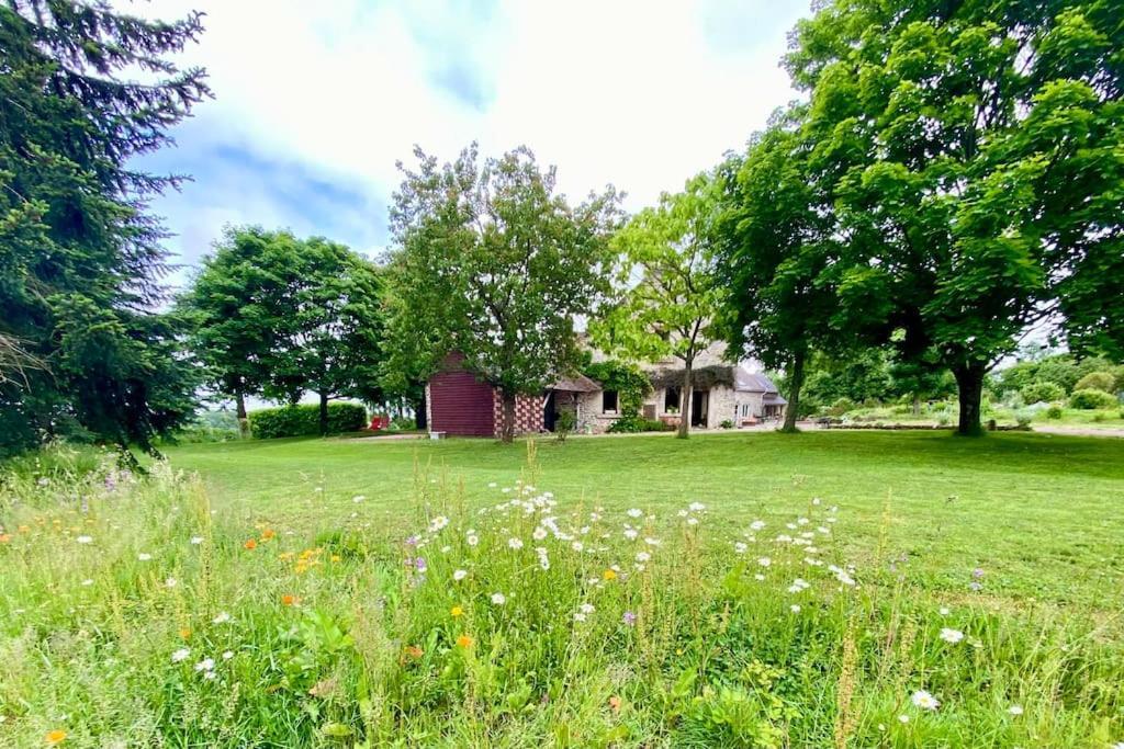 Willa Spacious Country House In Normandie Moulins-le-Carbonnel Zewnętrze zdjęcie